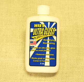 HUT Ultra Gloss Plastic Polish- 8oz